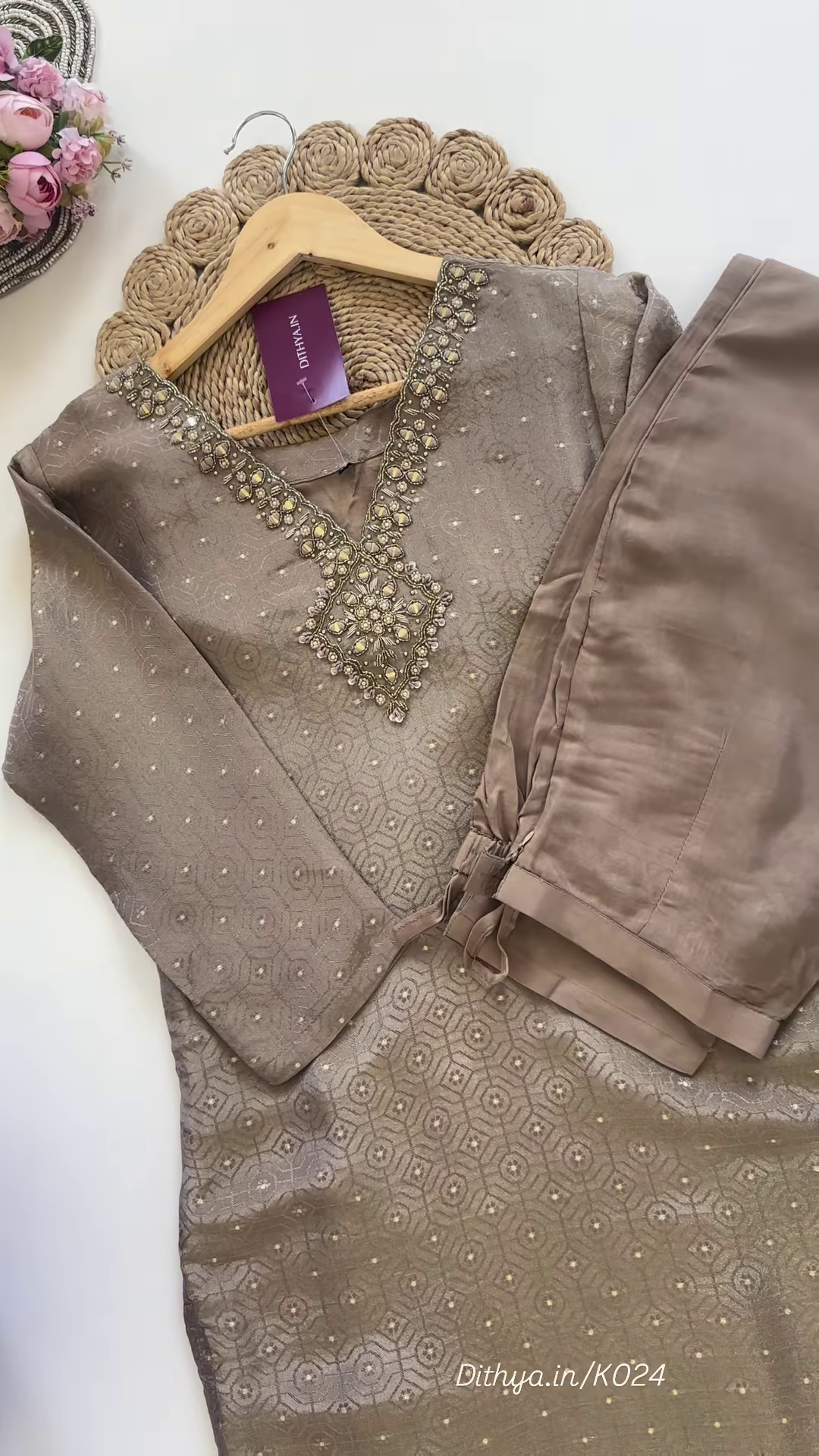 Elegant Brown Embellished Kurta Set - Image 2