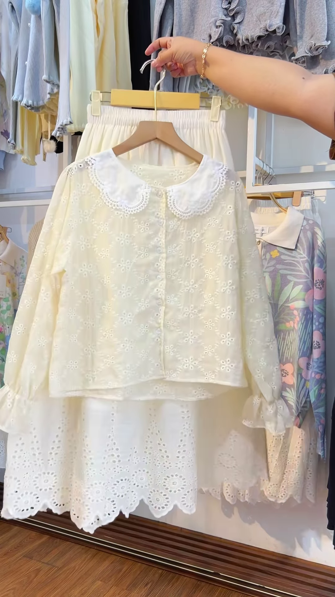 Chic Brown Bow Embroidered Oversized Shirt - Image 4