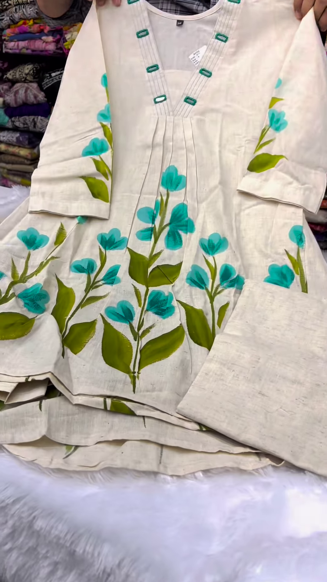 Cream Hand-Painted Floral Kurti with Pant – Elegant Ethnic Wear Set