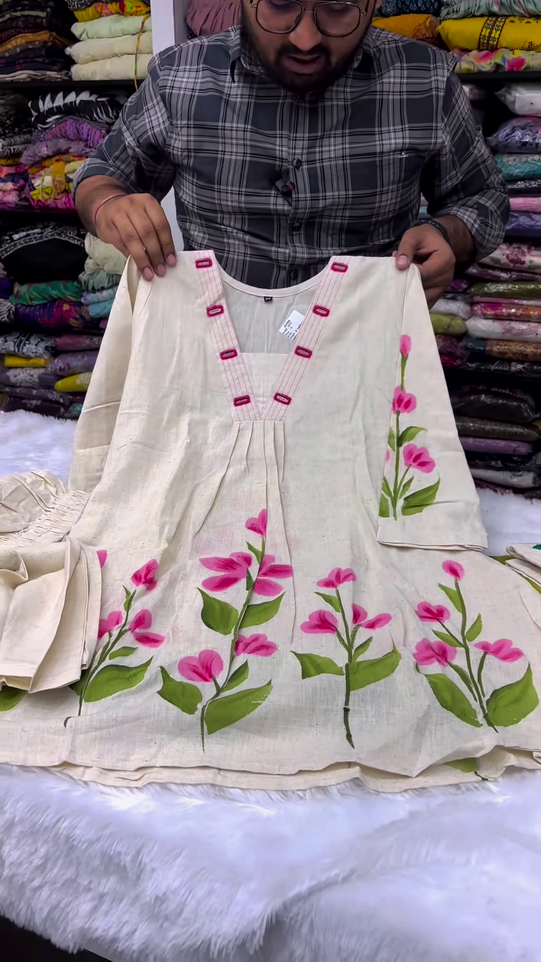 Cream Hand-Painted Floral Kurti with Pant – Elegant Ethnic Wear Set - Image 2