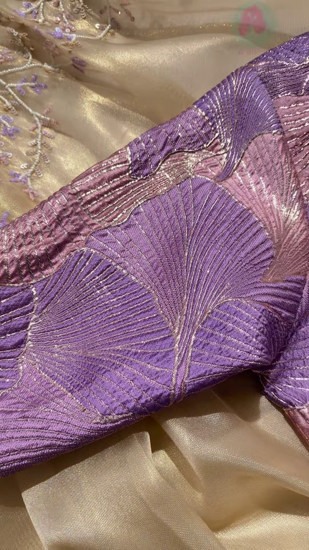 Champagne Tissue Silk Saree with Lilac Vine Embroidery and Brocade Blouse Piece - Image 4