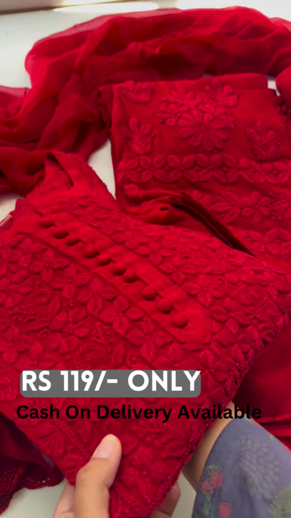 Red Floral Embroidered Three-Piece Suit