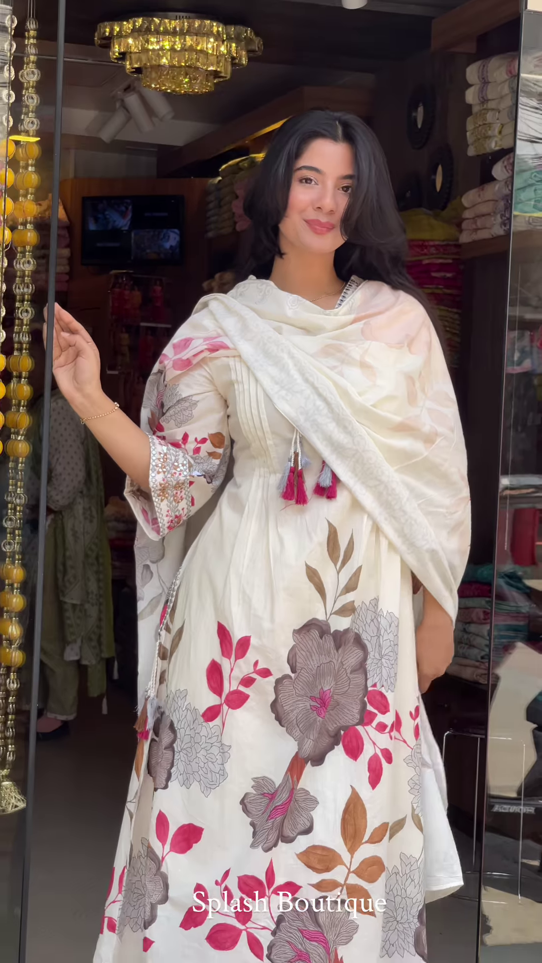 Women’s White Floral Printed Kurta Set with Dupatta – Ethnicwear Storefront Portrait Ensemble - Image 4