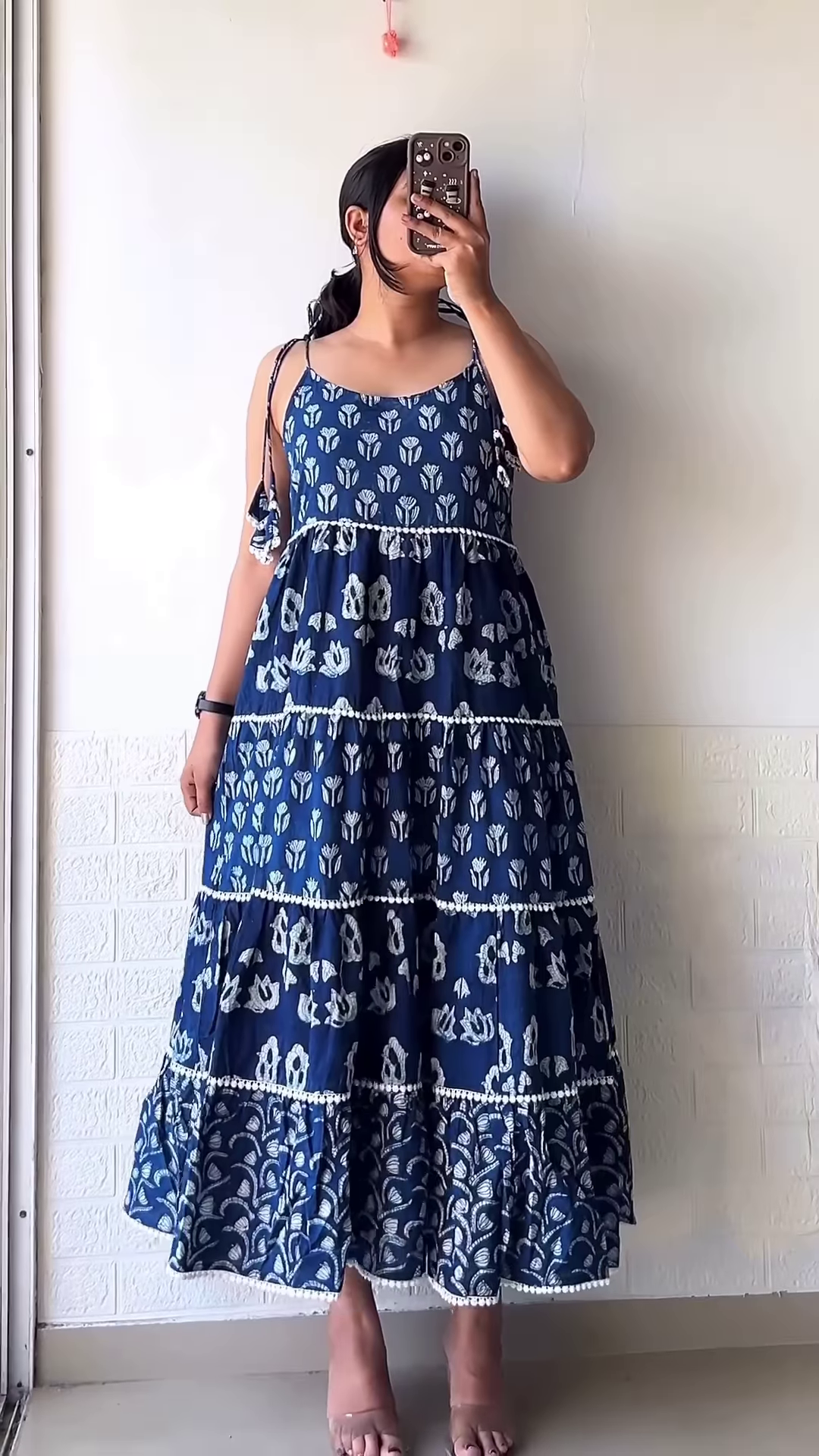 Women’s Leaf-Print Green Maxi Dress with Smocked Bodice and Tiered Skirt – Elegant Casualwear from Summer Portrait Series - Image 5