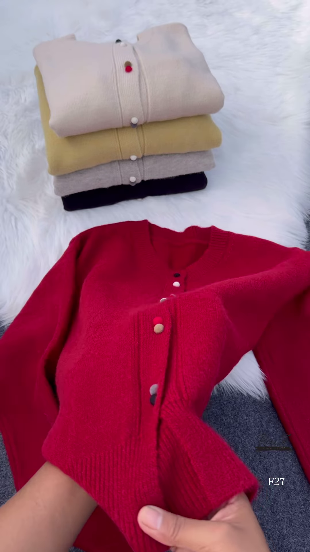 Colorful Buttoned Sweater Collection 🧶 Available in Red, Beige, Yellow, Gray & Black - Image 3