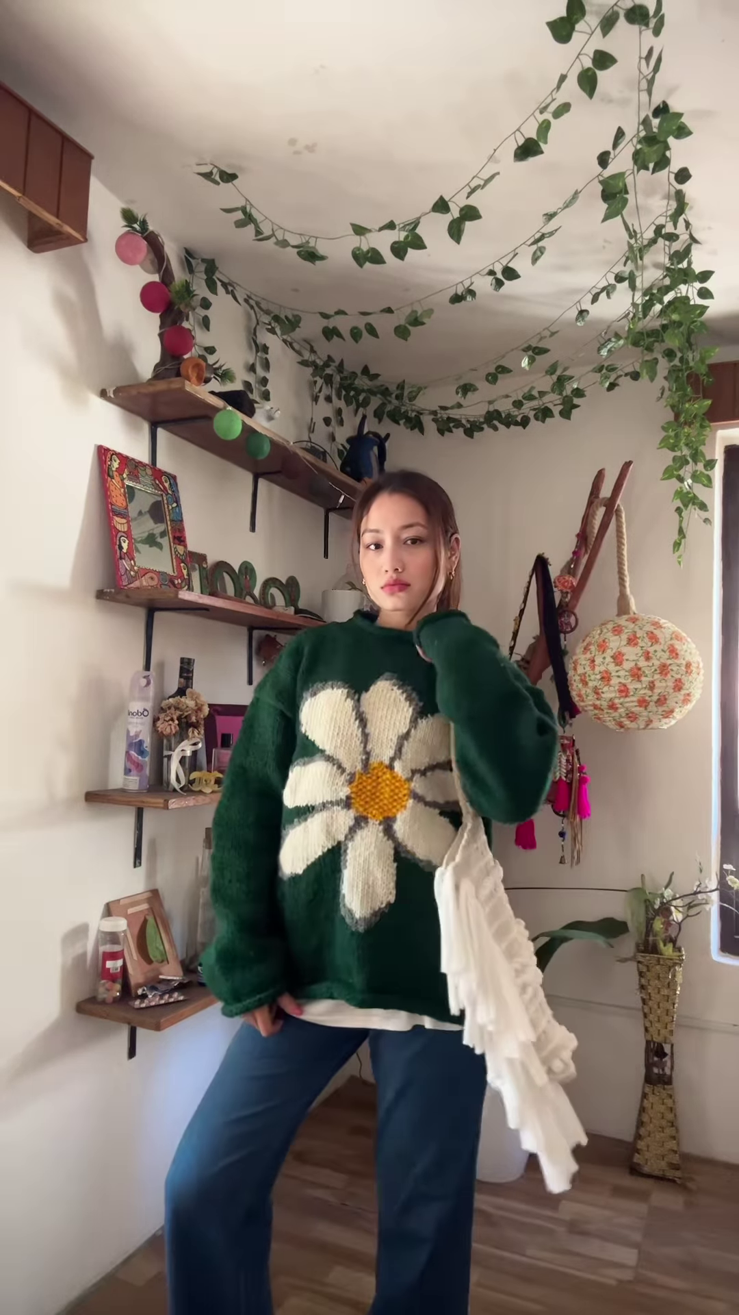 Green Floral Knit Sweater 🌼🧥 – Oversized White Flower Design Styled with Blue Jeans - Image 3