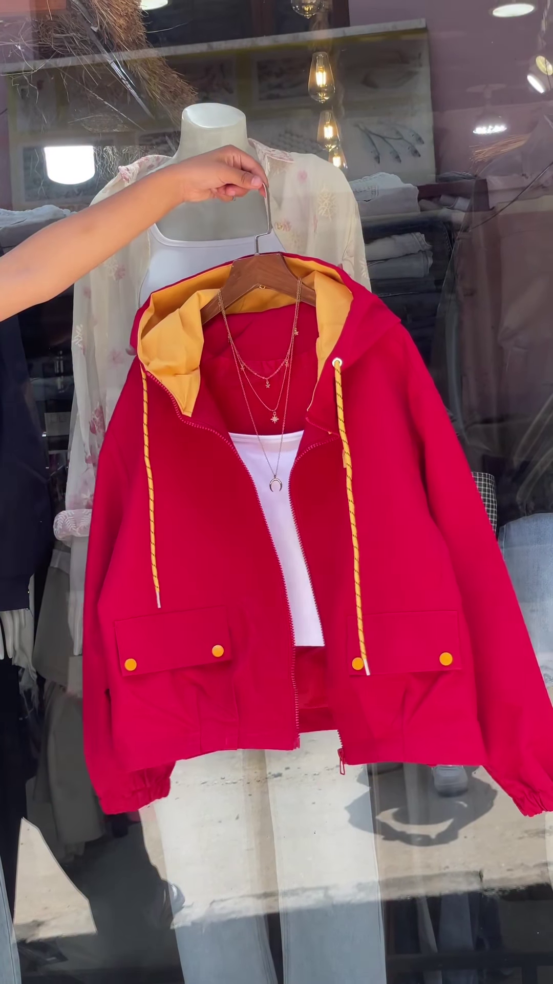 Contrast-Hood Zip-Up Jackets 🧥🎨 – Navy, Red & White Variants with Layered Styling - Image 3