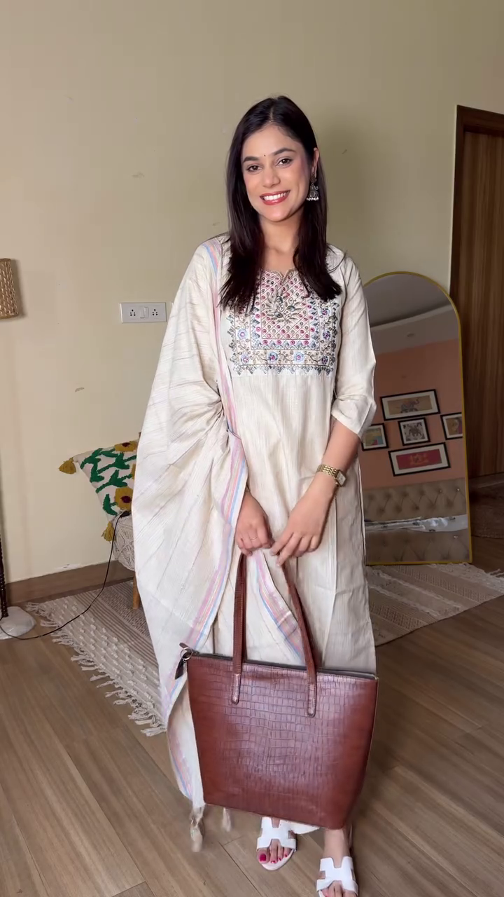 Wine Cotton Kurta Set with Dupatta - Image 4