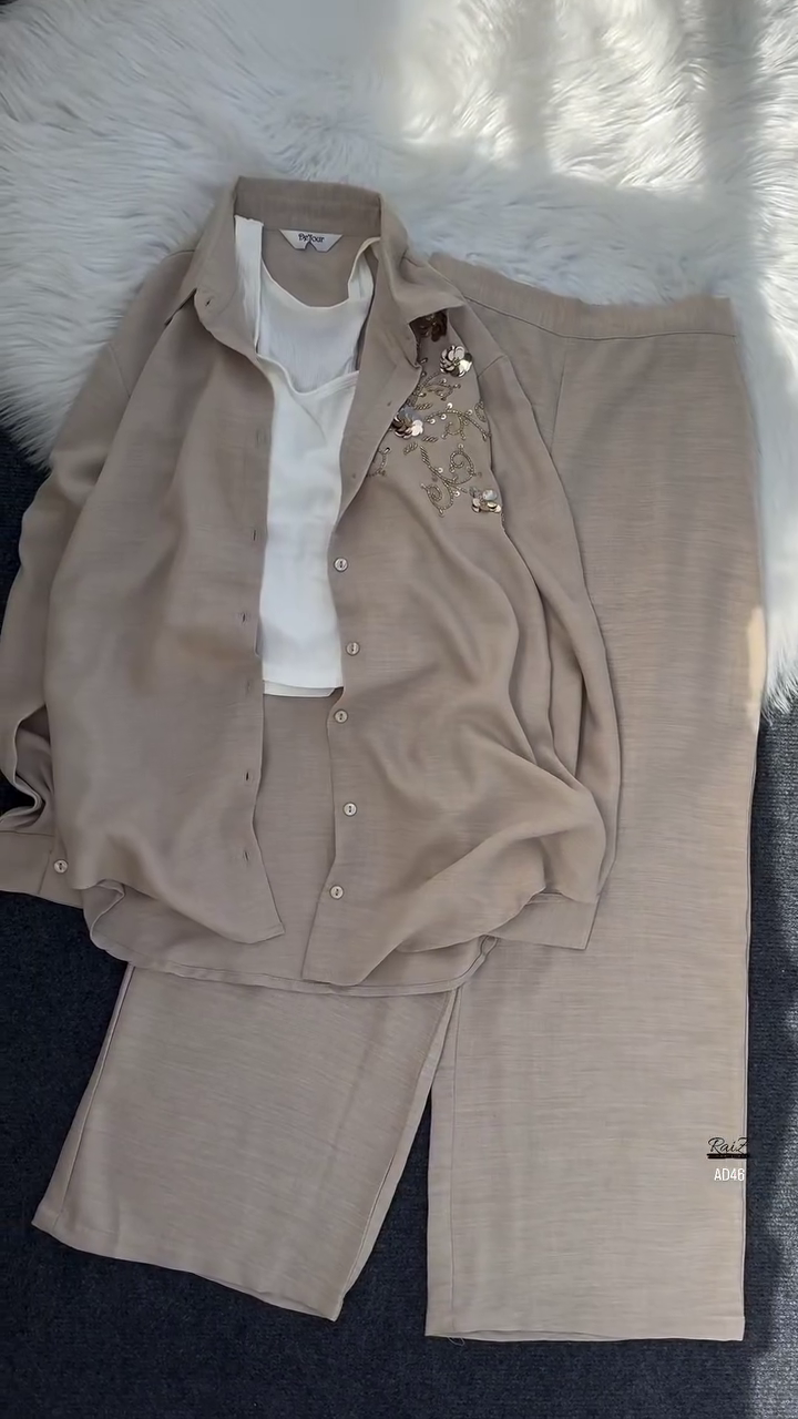 Women’s Teal Embellished Two-Piece Set - Image 3