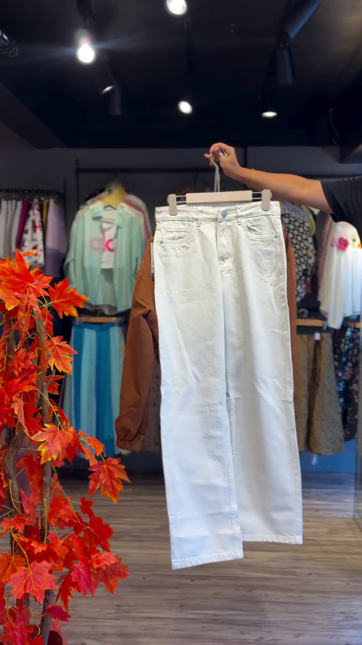 Zipfront Cocoa Jacket & Ivory Seam Skirt - Image 2