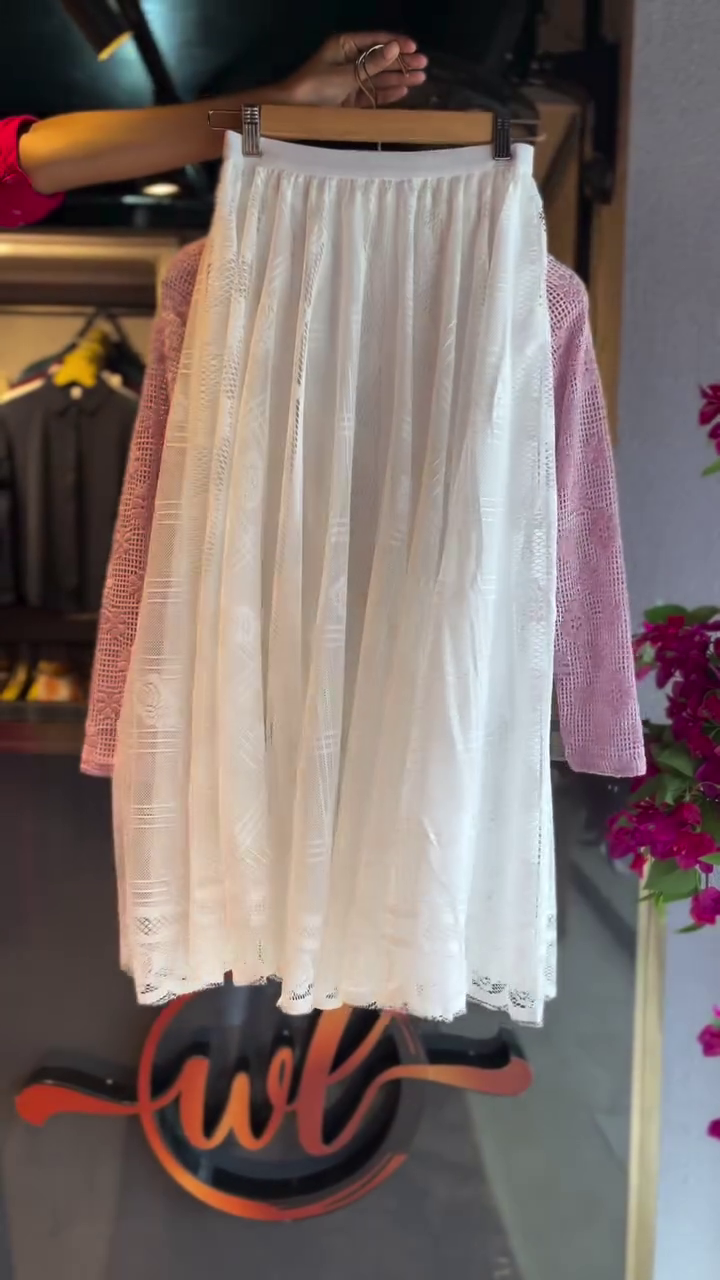 Crochet Lace Top in Rose & Embroidered Sheer Skirt in White - Image 2