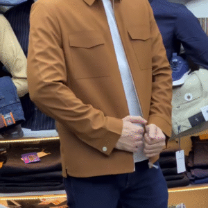 BROWN STRUCTURED BUTTON-UP SHIRT