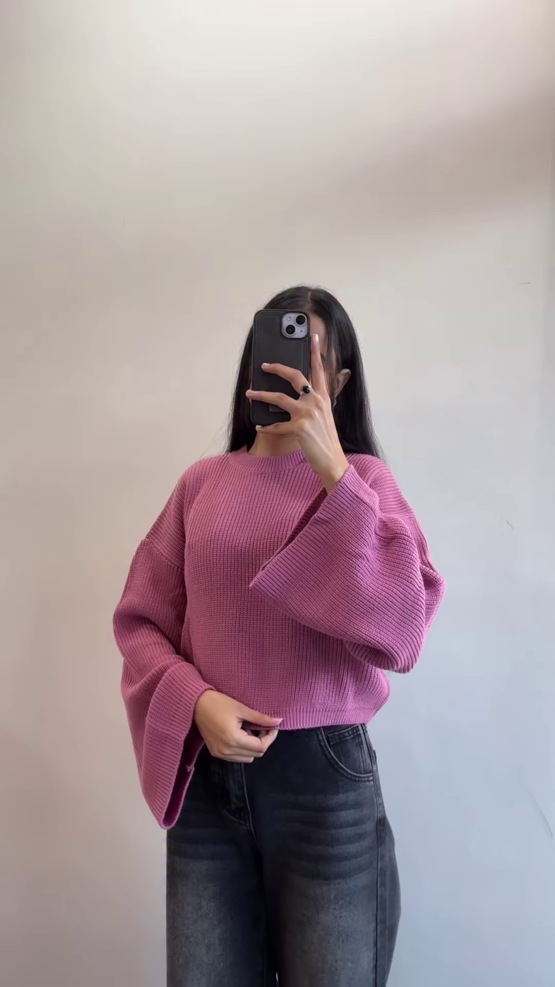 Black & White Striped High-Neck Winter Sweatshirt with Half-Zip – Casual Cozy Streetwear for Everyday Comfort