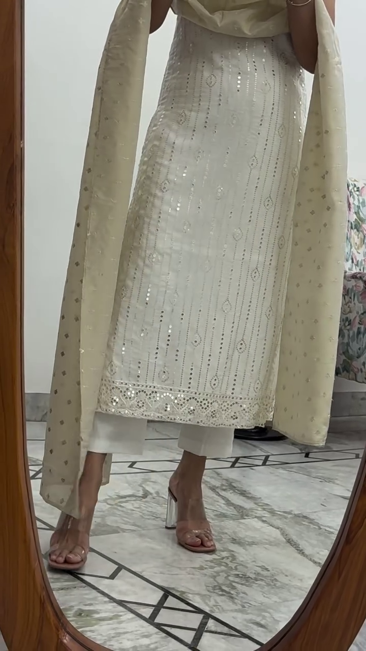 Premium Pleated Co-Ord Set in Soft Beige – Shirt & Wide-Leg Pant Set - Image 2