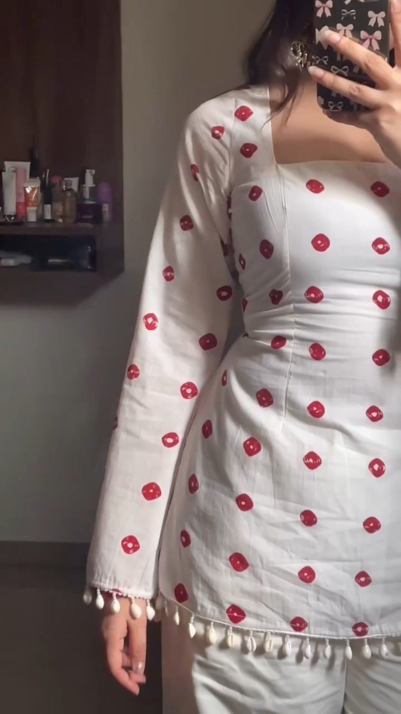 Chic White & Red Polka Dot Tassel Kurta Set - Image 2