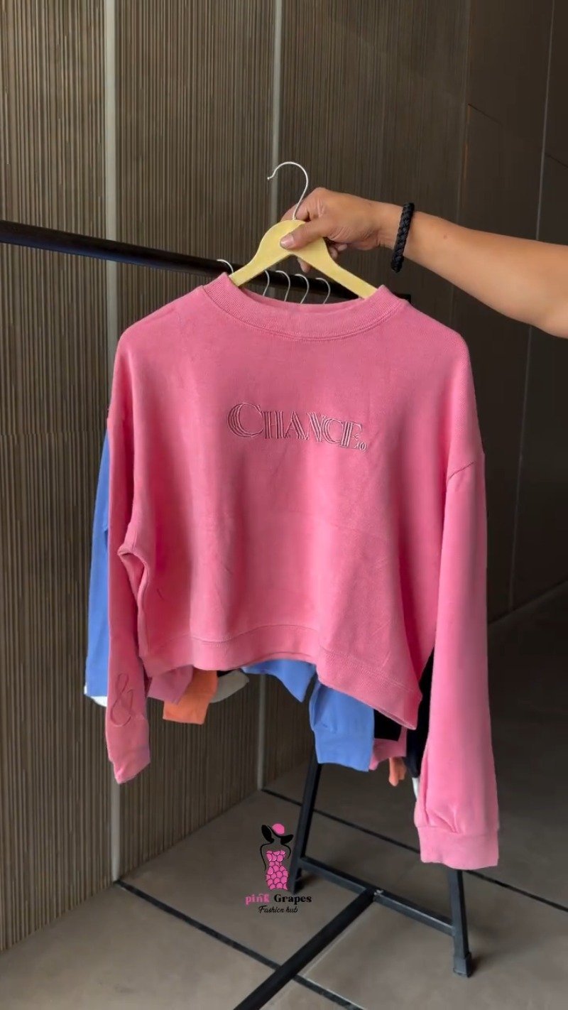 Versatile Street-Style Graphic Crop Hoodies and Sweatshirts – Available in Black, Pink, Grey, Lime Green & Blue - Image 9